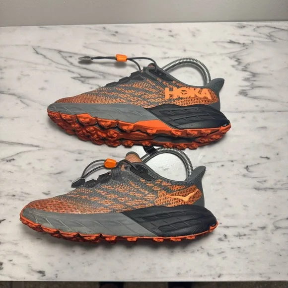 Hoka Speedgoat 5 Youth 3.5MD Orange and Black Tieless Shoes - Picture 5 of 10